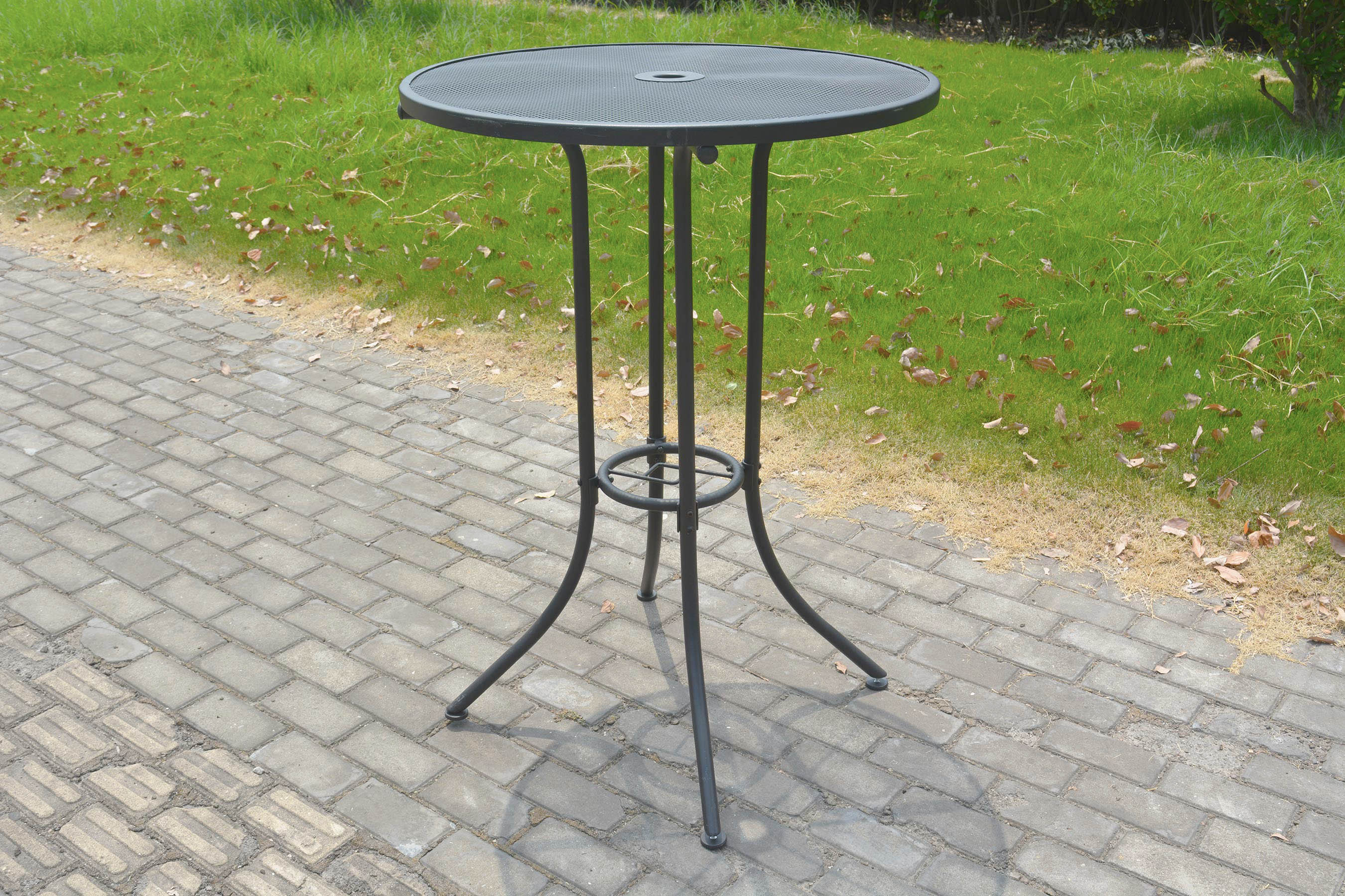 30” Round Table 41”H