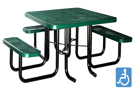 Expanded Piazza 46inch ADA
