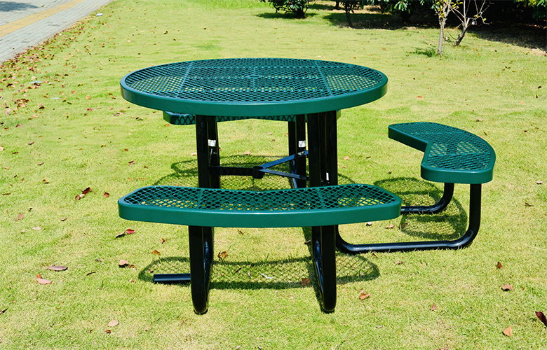 ADA 46" expanded round picnic Table